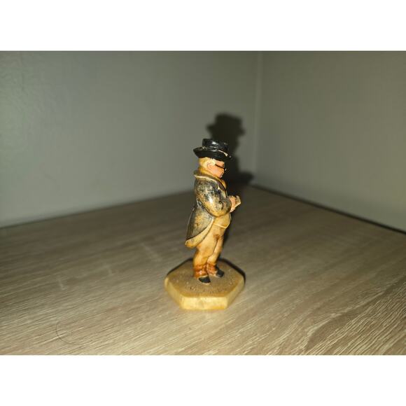 Vintage Mr. Pickwick Figurine P. Baston 1946 - Picture 2 of 7